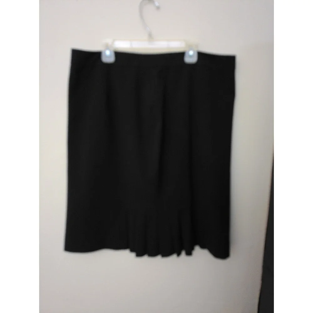 Tahari Skirt Womens Black Size 14 Pencil Pleated Hem Business Career Office